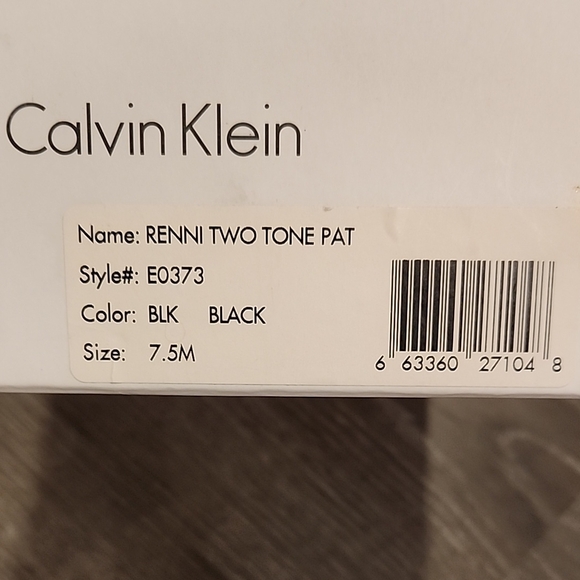 Elegant Calvin Klein Black Patent Leather Women's Shoes - Picture 6 of 6